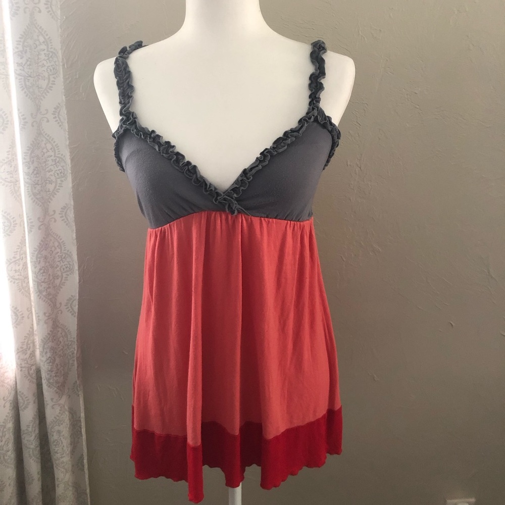 Color block ruffle tank.